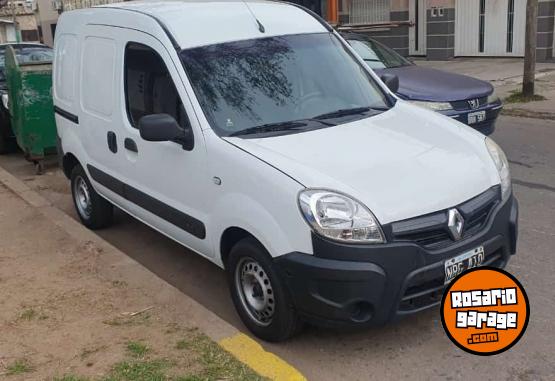 Utilitarios - Renault KANGOO 2014 Nafta 195000Km - En Venta