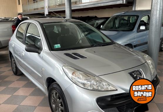 Autos - Peugeot 207 xs 1.4 5p 2010 Nafta 168000Km - En Venta