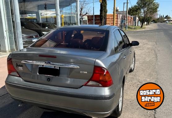 Autos - Ford Focus Ghia 2007 Diesel 260000Km - En Venta