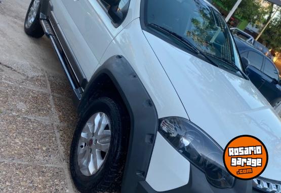 Camionetas - Fiat Strada adventure locker 2018 Nafta 120000Km - En Venta