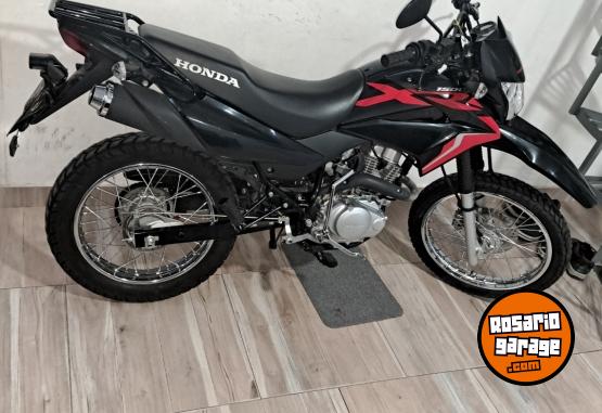 Motos - Honda Xr 150l 2023 Nafta 6257Km - En Venta