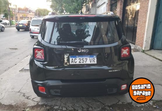 Camionetas - Jeep RENEGADE 1.8 SPORT PLUS 2018 Nafta 74000Km - En Venta