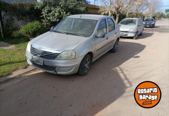 Autos - Renault logan 2013 GNC 220000Km - En Venta