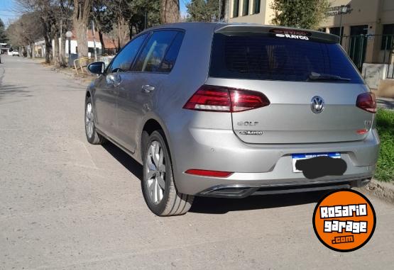 Autos - Volkswagen Golf 2018 Nafta 144000Km - En Venta