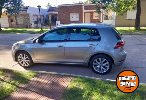 Autos - Volkswagen Golf 2018 Nafta 144000Km - En Venta