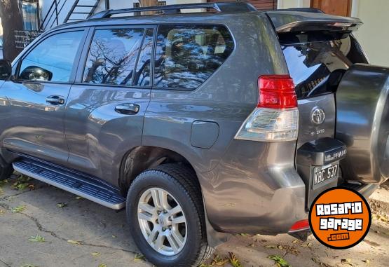 Camionetas - Toyota Land Cruiser Prado 2011 Nafta 212000Km - En Venta