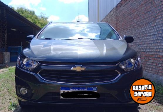 Autos - Chevrolet Onix 2017 Nafta 64000Km - En Venta