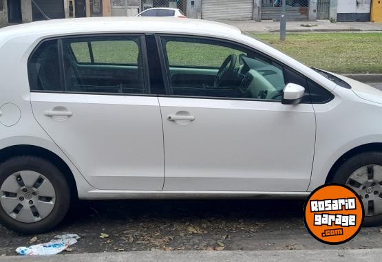 Autos - Volkswagen UP MOVE 2015 Nafta 137000Km - En Venta