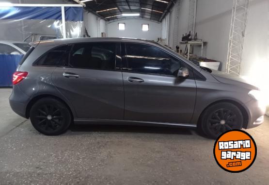 Autos - Mercedes Benz B200 BLUE EFFICIENCY 2014 Nafta 136000Km - En Venta