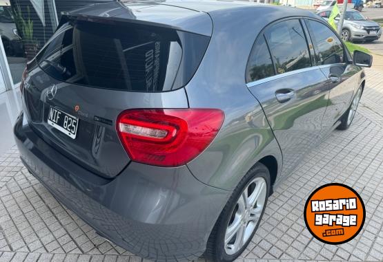 Autos - Mercedes Benz A200 URBAN 1.6 2013 Nafta 90000Km - En Venta