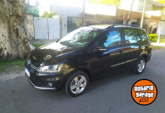 Autos - Volkswagen Suran trendline 2017 Nafta 108000Km - En Venta