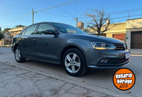 Autos - Volkswagen VENTO 2016 Nafta 100000Km - En Venta