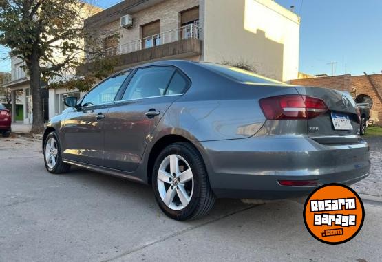 Autos - Volkswagen VENTO 2016 Nafta 100000Km - En Venta