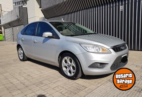 Autos - Ford Focus Ghia 2011 Diesel 270000Km - En Venta