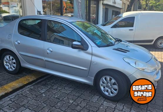 Autos - Peugeot 207 ALLURE 2013 Nafta 100000Km - En Venta