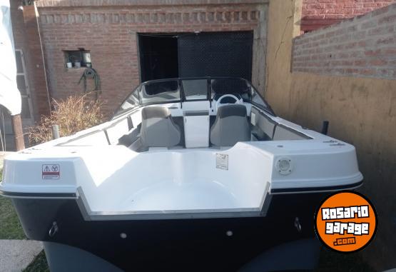 Embarcaciones - Casco Tecno 520 SHIP + Trailer IPN a Estrenar!! - En Venta