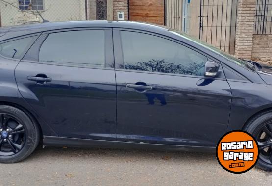 Autos - Ford Focus 1.6 2014 Nafta 121000Km - En Venta