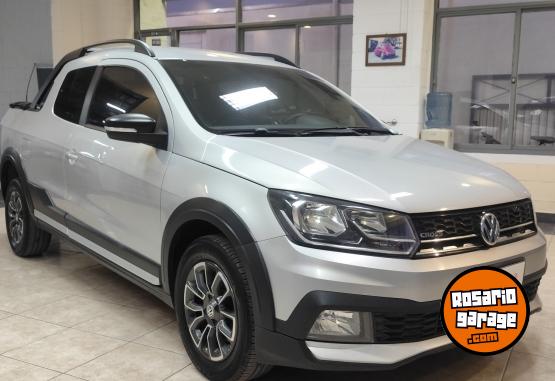 Utilitarios - Volkswagen SAVEIRO CROSS 2019 Nafta 140000Km - En Venta