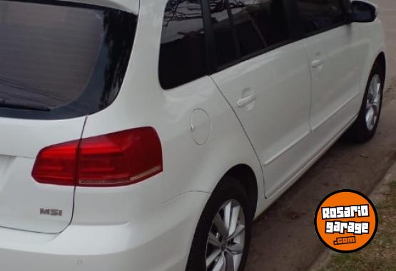 Autos - Volkswagen Suran Trendline 2015 GNC 147000Km - En Venta