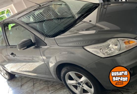 Autos - Ford Focus tren plus 2013 Nafta 134000Km - En Venta