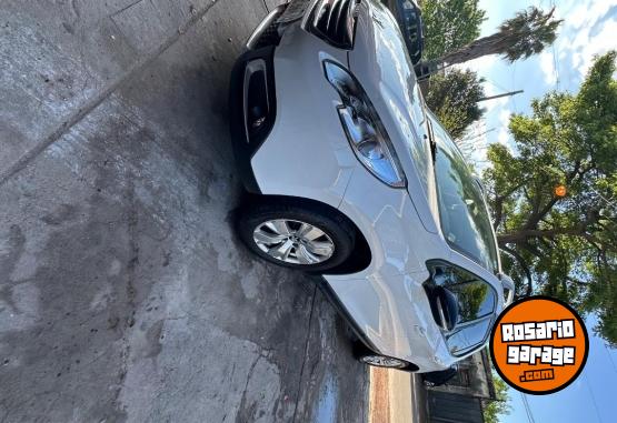 Autos - Peugeot 2008 2018 Nafta 30000Km - En Venta