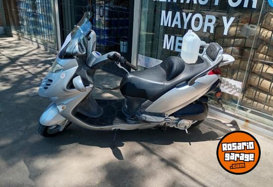 Motos - Kymco GRAND DINK 150 2008 Nafta 24500Km - En Venta