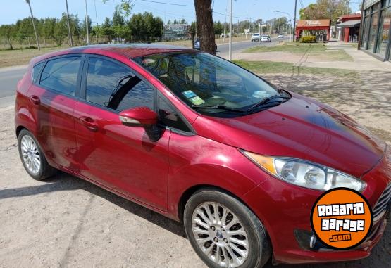 Autos - Ford Kinetic 2014 GNC 150000Km - En Venta