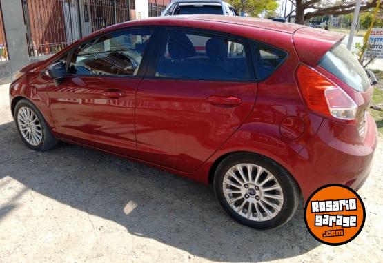 Autos - Ford Kinetic 2014 GNC 150000Km - En Venta