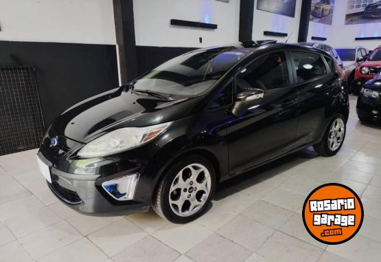 Autos - Ford Fiesta KD Titanium 2011 Nafta 89000Km - En Venta