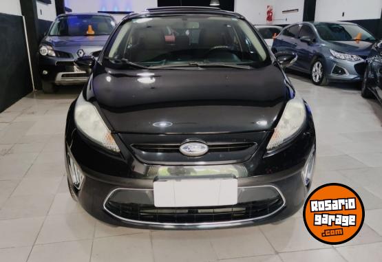 Autos - Ford Fiesta KD Titanium 2011 Nafta 89000Km - En Venta