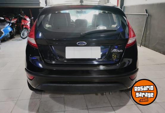 Autos - Ford Fiesta KD Titanium 2011 Nafta 89000Km - En Venta