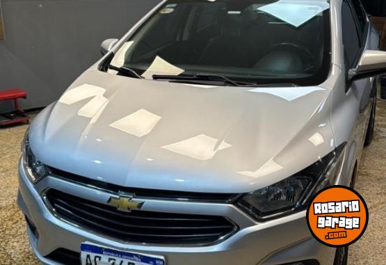 Autos - Chevrolet Prisma 2018 GNC 155000Km - En Venta