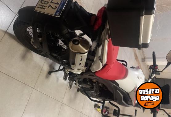 Motos - Corven Touring Triax 250 2020 Nafta 4000Km - En Venta