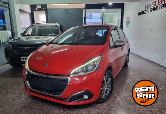 Autos - Peugeot 208 Allure 2017 Nafta 73000Km - En Venta