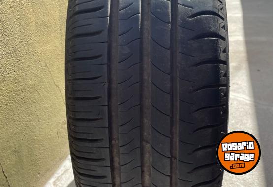 Accesorios para Autos - Cubierta Michelin 195/55 R16 Energy Saver - En Venta