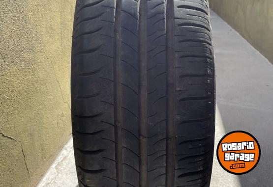 Accesorios para Autos - Cubierta Michelin 195/55 R16 Energy Saver - En Venta