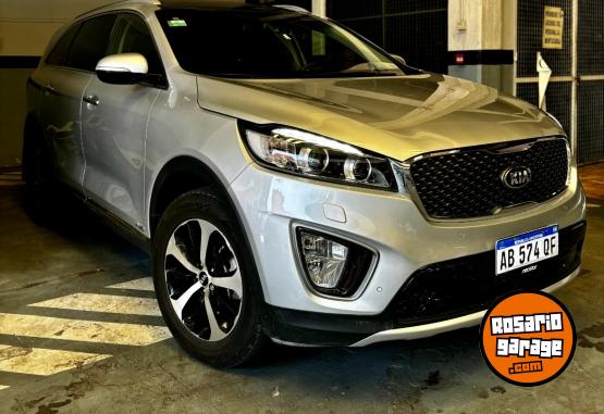 Camionetas - Kia Sorento EX 4x4 2017 Diesel 61000Km - En Venta