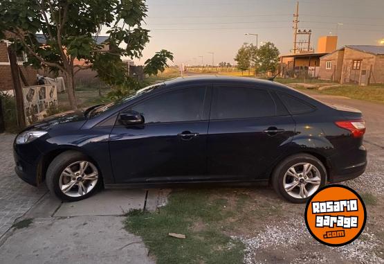 Autos - Ford FOCUS se plus 2015 Nafta 120000Km - En Venta