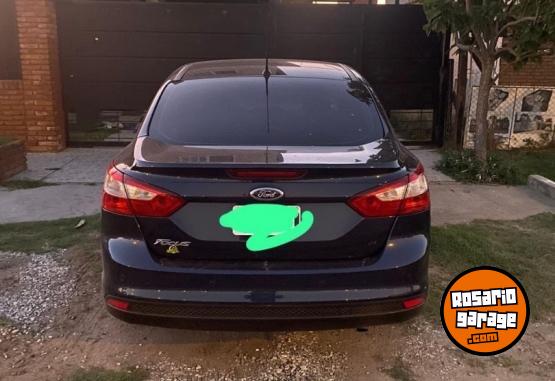 Autos - Ford FOCUS se plus 2015 Nafta 120000Km - En Venta