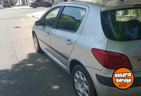 Autos - Peugeot 307 2006 Nafta 145500Km - En Venta