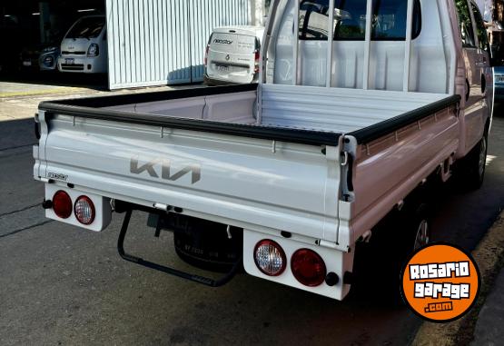 Camiones y Gras - Kia K2500 Doble Cabina ao 22 - En Venta