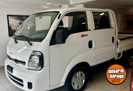 Camiones y Gras - Kia K2500 Doble Cabina ao 22 - En Venta