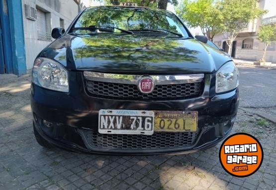 Autos - Fiat Siena 2014 GNC 111111Km - En Venta