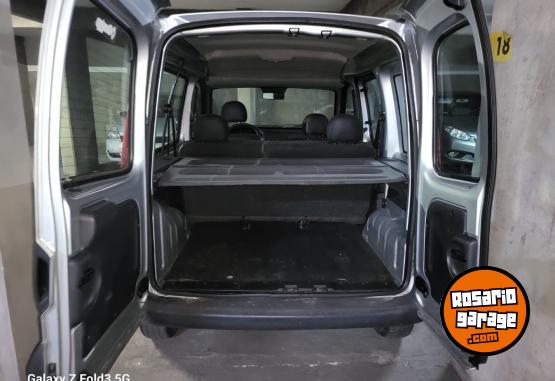 Utilitarios - Renault Kangoo 2018 Nafta 90000Km - En Venta