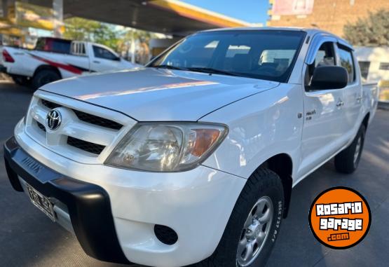 Camionetas - Toyota HILUX 2006 Diesel 318000Km - En Venta