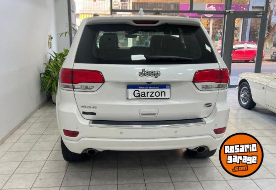 Camionetas - Jeep Grand Cherokee 2018 Nafta 72000Km - En Venta