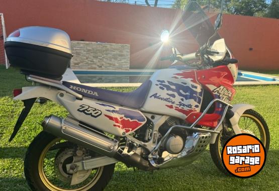 Motos - Honda frica Twin XRV 750 cc 1994 Nafta 59998Km - En Venta