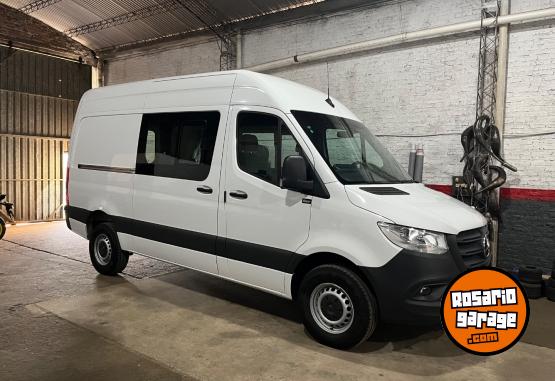 Utilitarios - Mercedes Benz Sprinter 314 CDI mixto 2024 Diesel 3000Km - En Venta