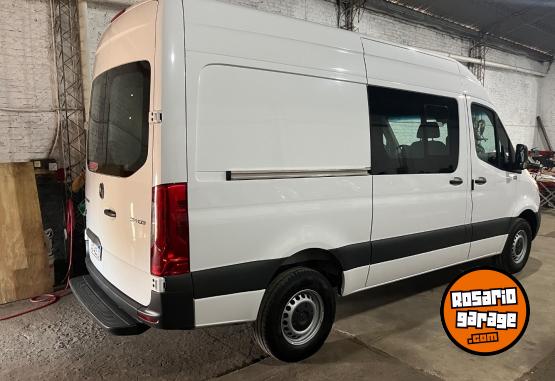 Utilitarios - Mercedes Benz Sprinter 314 CDI mixto 2024 Diesel 3000Km - En Venta