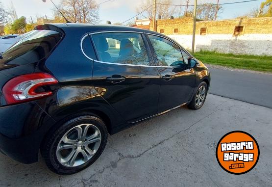 Autos - Peugeot 208 FELINE PACK CUIR 2016 Nafta 110000Km - En Venta